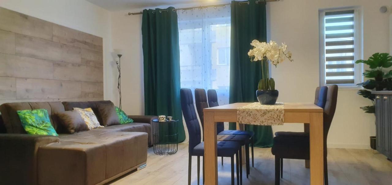 Viv Apartments 210 Флорешты Экстерьер фото