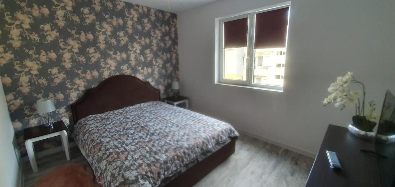 Viv Apartments 210 Флорешты Экстерьер фото