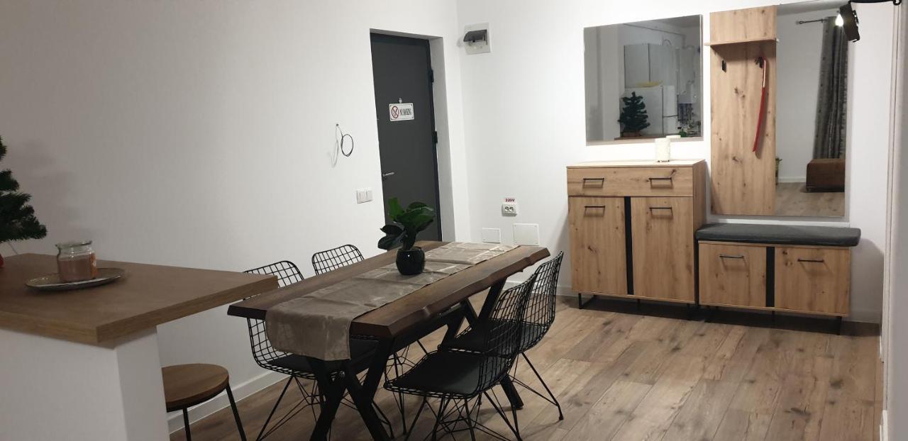 Viv Apartments 210 Флорешты Экстерьер фото
