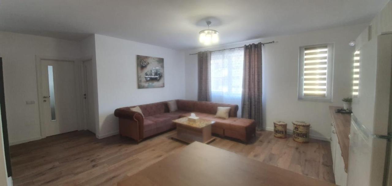 Viv Apartments 210 Флорешты Экстерьер фото